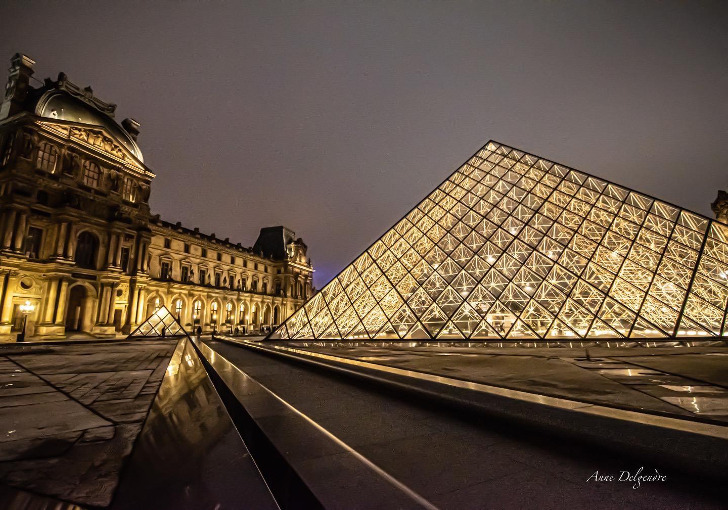 Cour du Louvre 